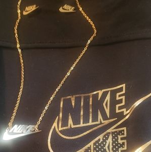 Necklace & Earring set